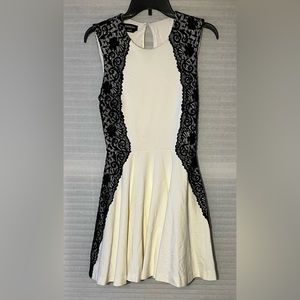 Women’s Cream Bebe Dress With Black Lace